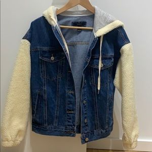 Jean Jacket With Fuzzy